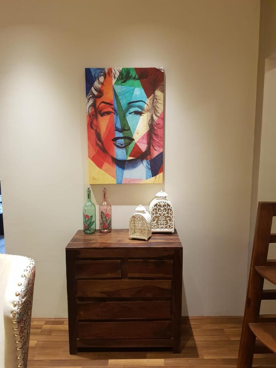 Sixth Sense Hospitality Service In Bandra Bkc Bombaj