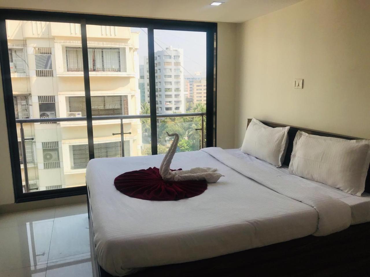 Apartament Sixth Sense Hospitality Service In Bandra Bkc