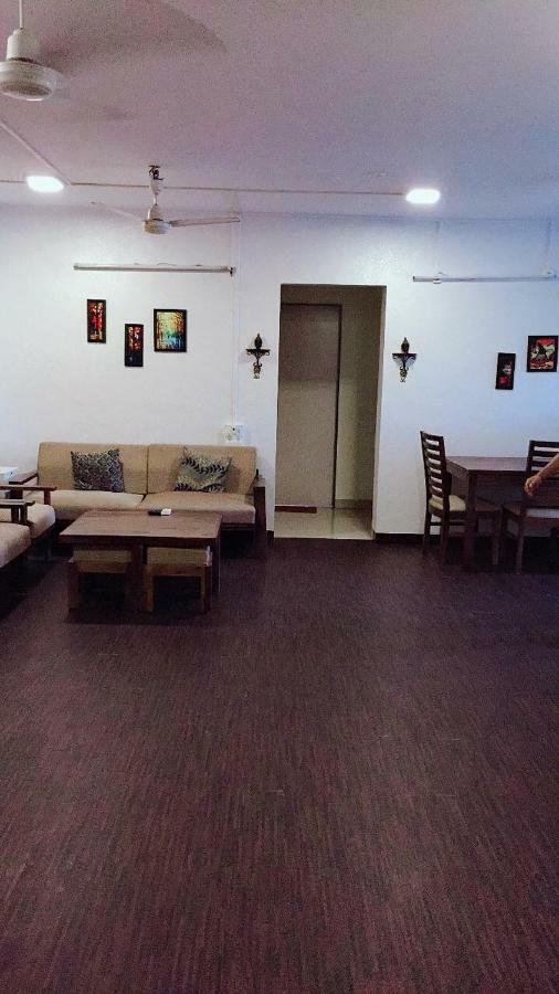 Sixth Sense Hospitality Service In Bandra Bkc * Bombaj