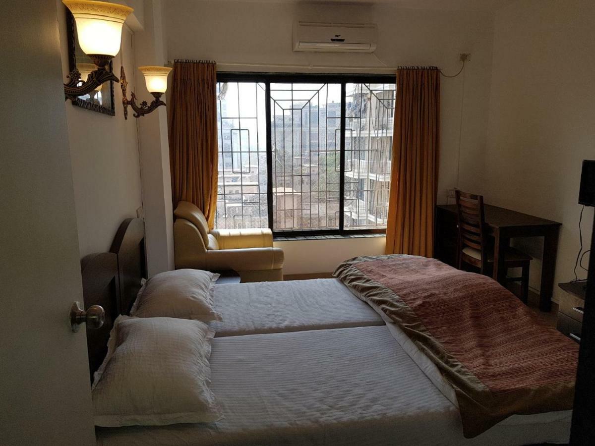 Sixth Sense Hospitality Service In Bandra Bkc * Bombaj