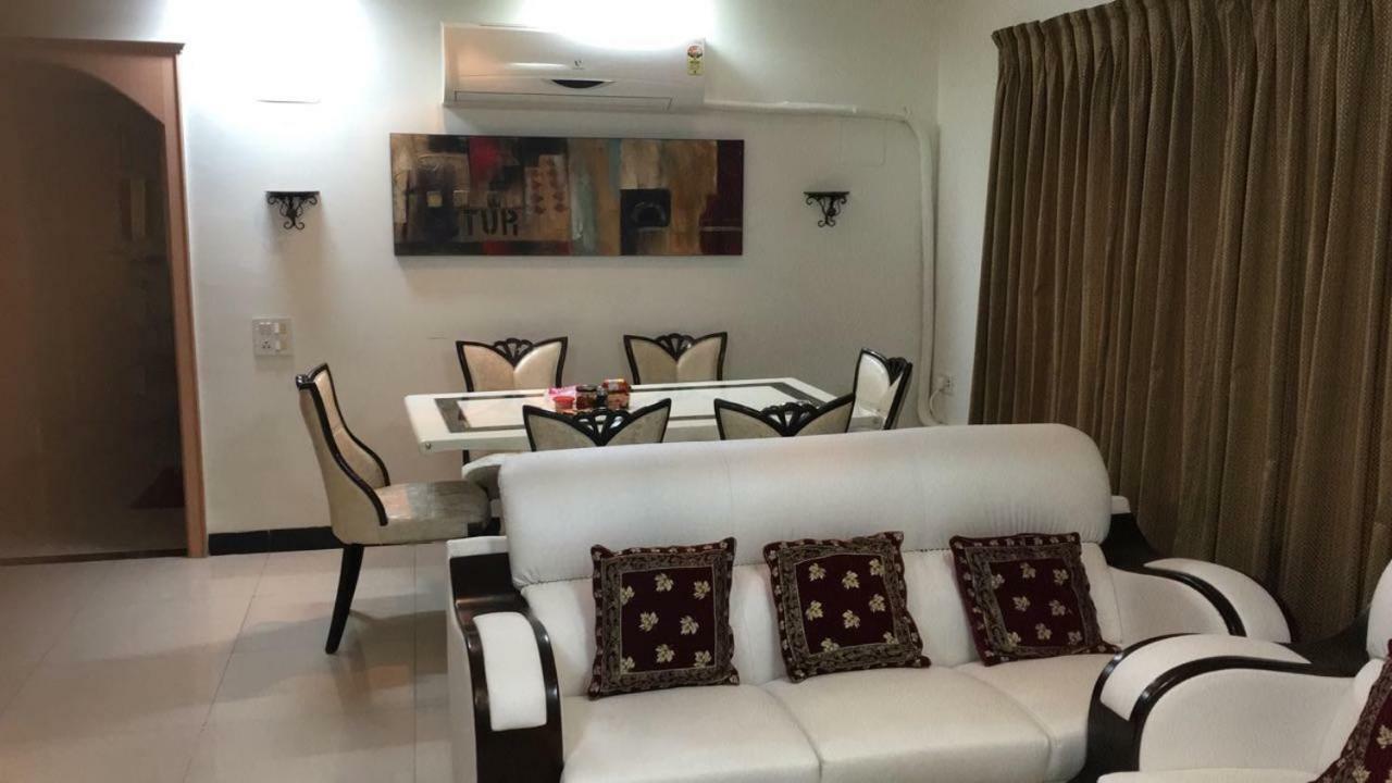 Sixth Sense Hospitality Service In Bandra Bkc Apartament *