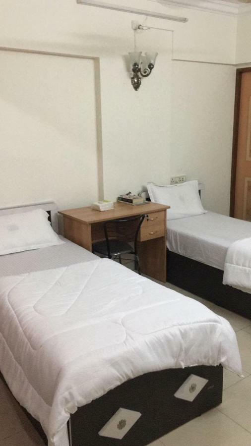 Apartament Sixth Sense Hospitality Service In Bandra Bkc Bombaj